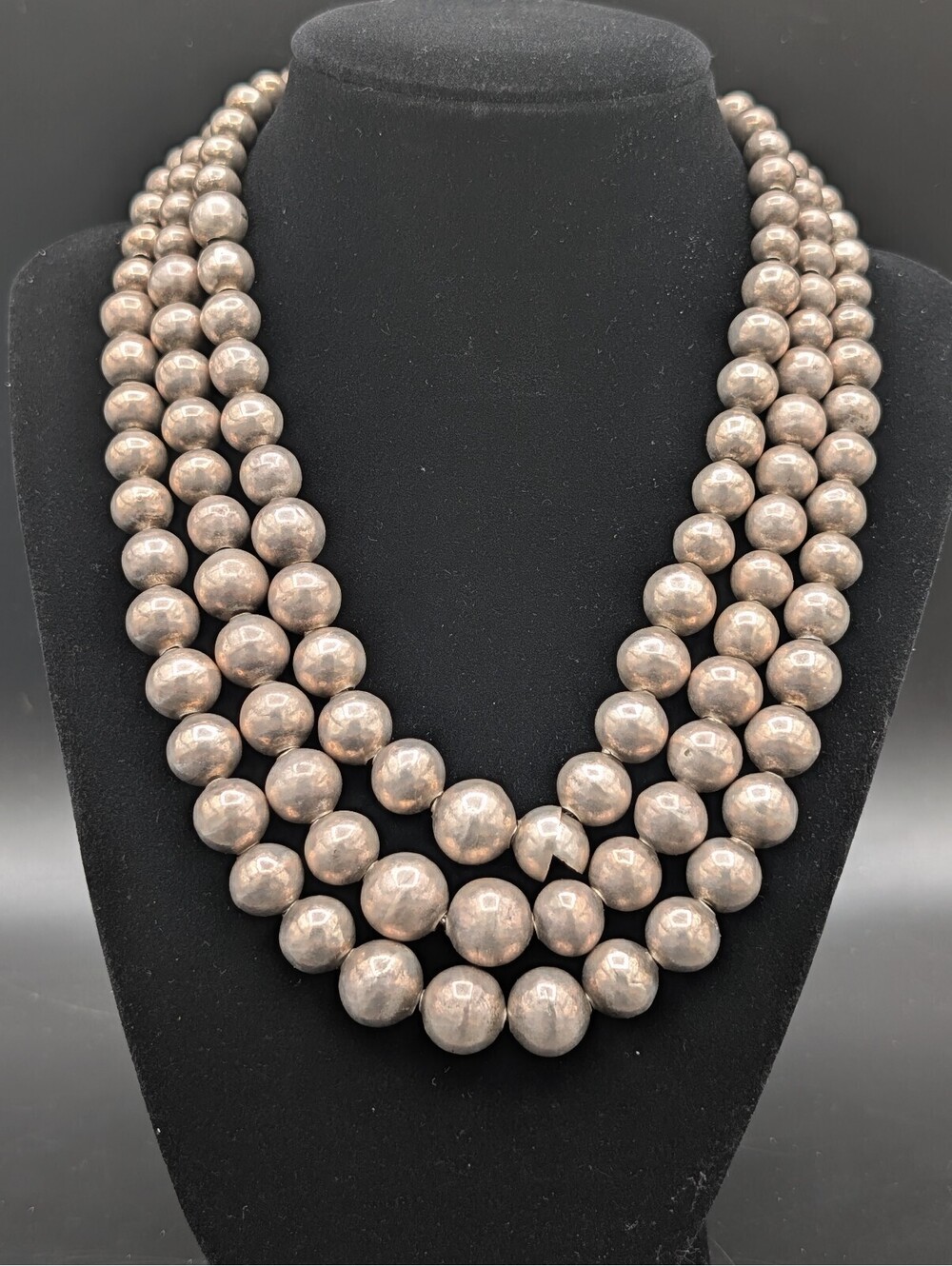 Vintage Navajo Pearls Sterling Silver Necklace 3 Strand Bench Beads Layer 95g